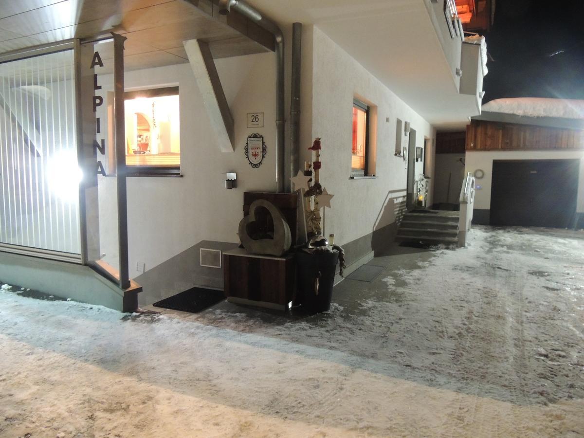 Gaestehaus Alpina St. Anton am Arlberg Eksteriør bilde
